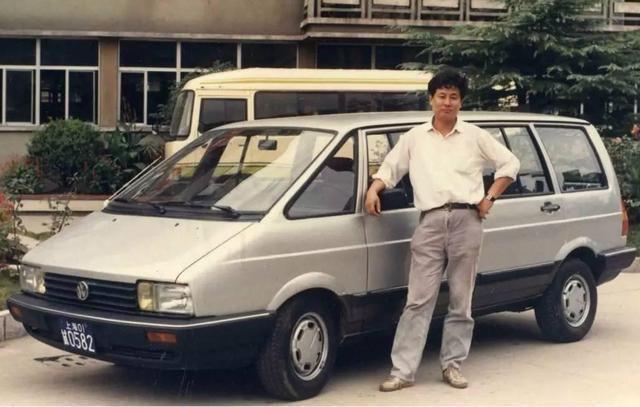 太阳成集团tyc7111cc:最长情的告白献给粉丝,刘人语巡回生日音乐会北京场浪漫落幕(图1) 太阳成集团tyc7111cc